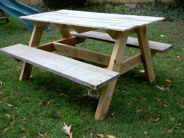 Build A Picnic Table Do It Yourself, Ana…