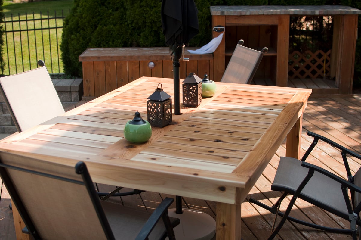 Ana White | Simple Outdoor Dining Table - DIY Projects