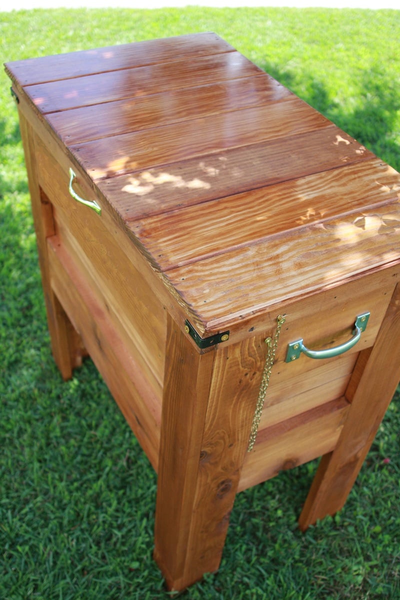 Ana White | Outdoor Wooden Cooler - DIY Projects