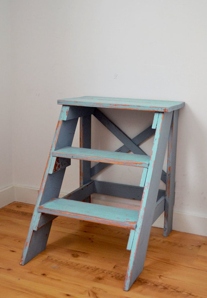 Ana White | Vintage X Back Step Stool End Table - DIY Projects