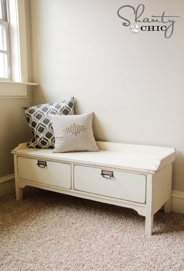 Free plans to build a Pottery Barn vintage style bench from Ana-White 