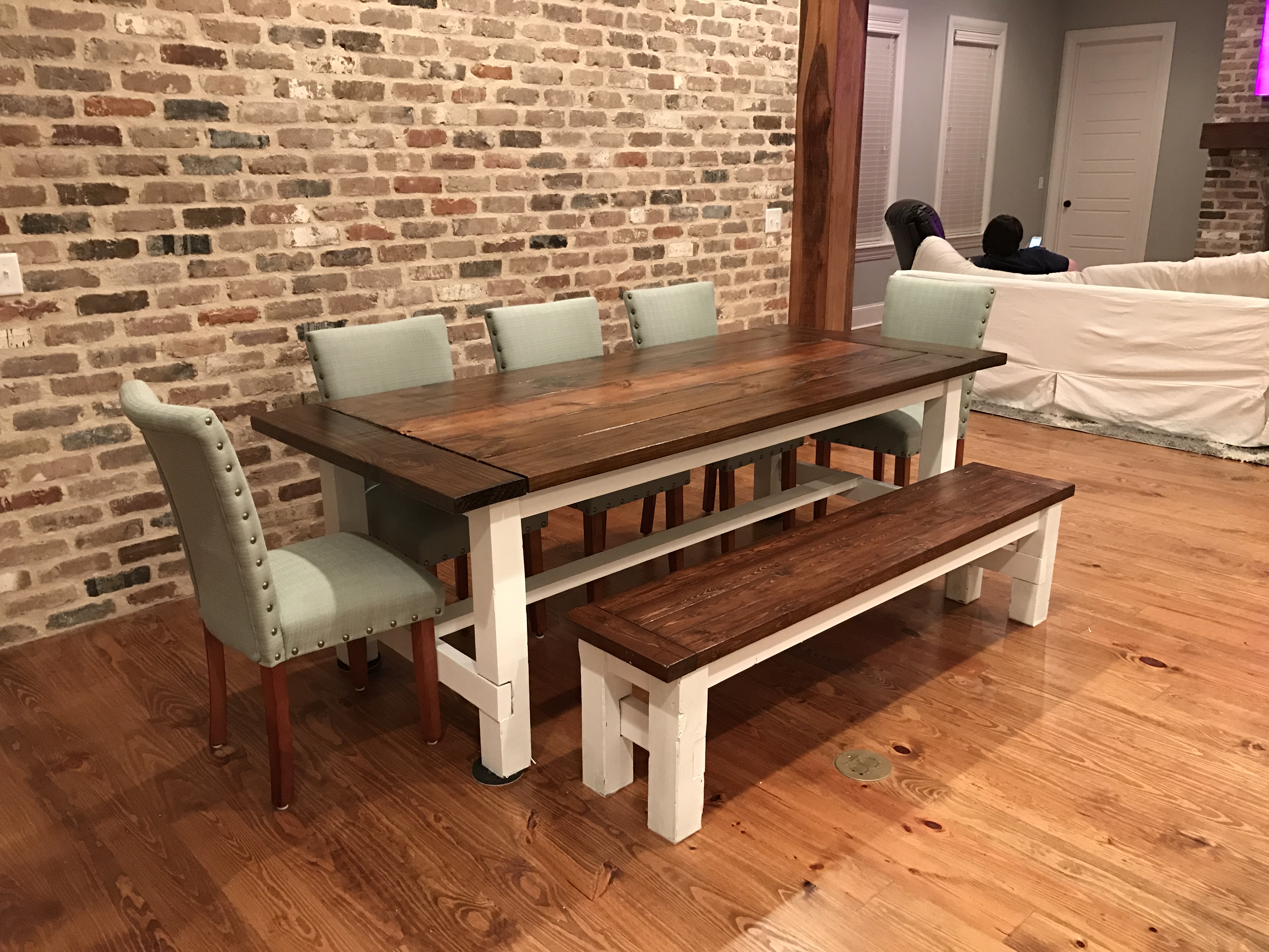 Ana White | Farmhouse Table and Matching Bench - DIY Projects