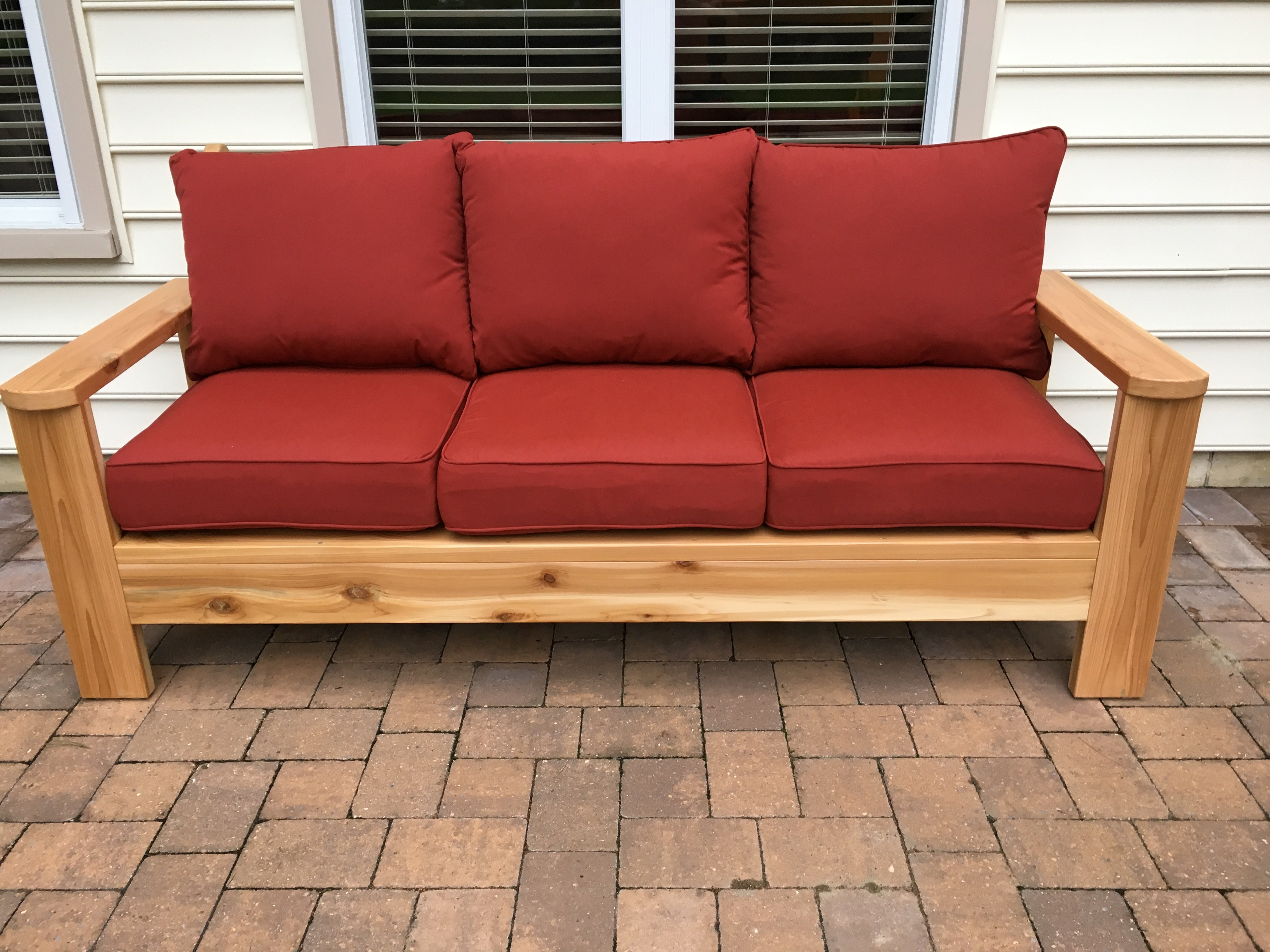 Ana White Cedar Outdoor Sofa DIY Projects