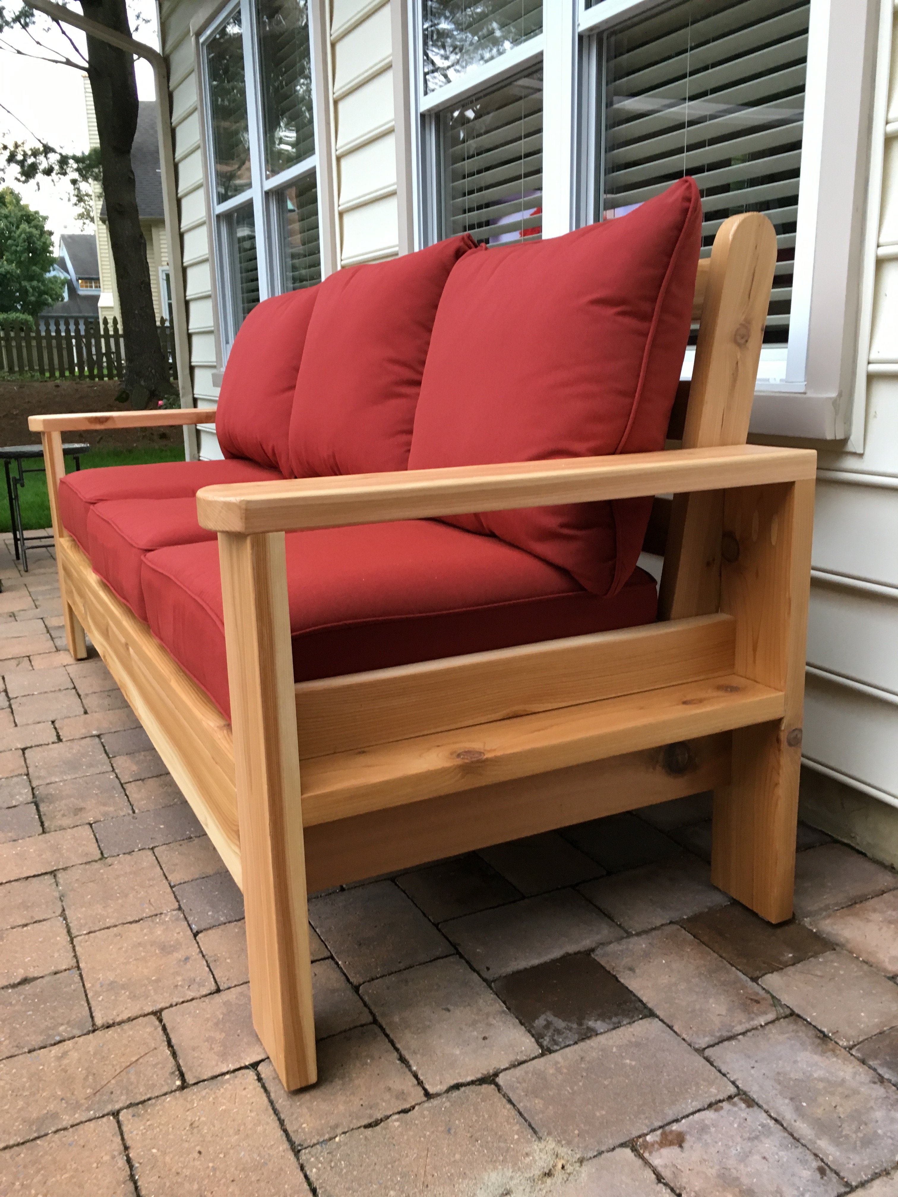 Ana White Cedar Outdoor Sofa DIY Projects