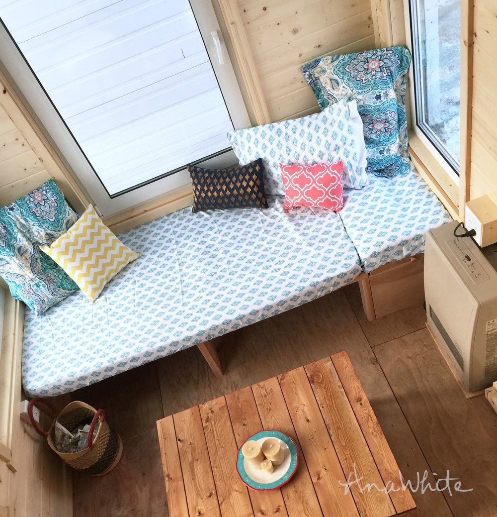 simple diy daybed 2x4