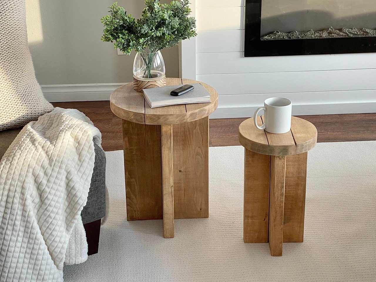 round modern wood side table plans