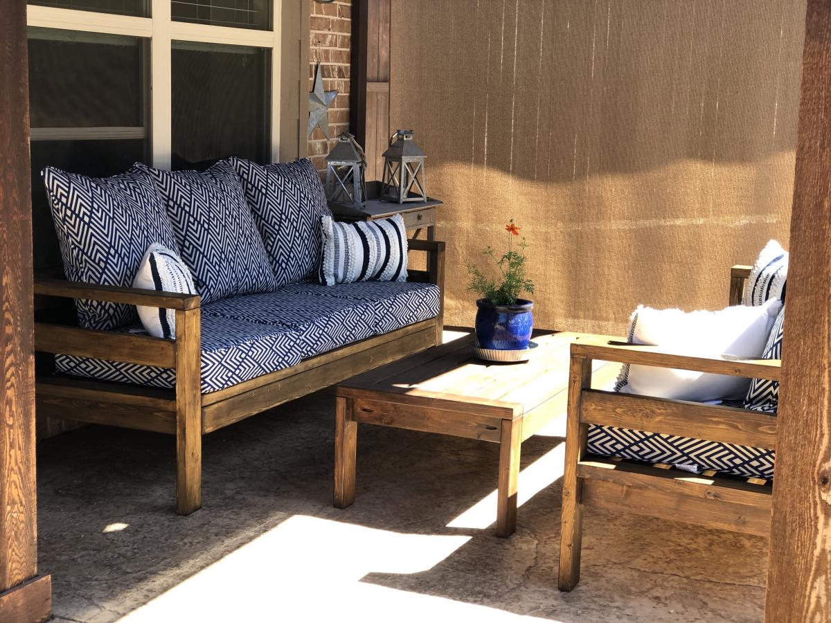 2x4 outdoor sofa