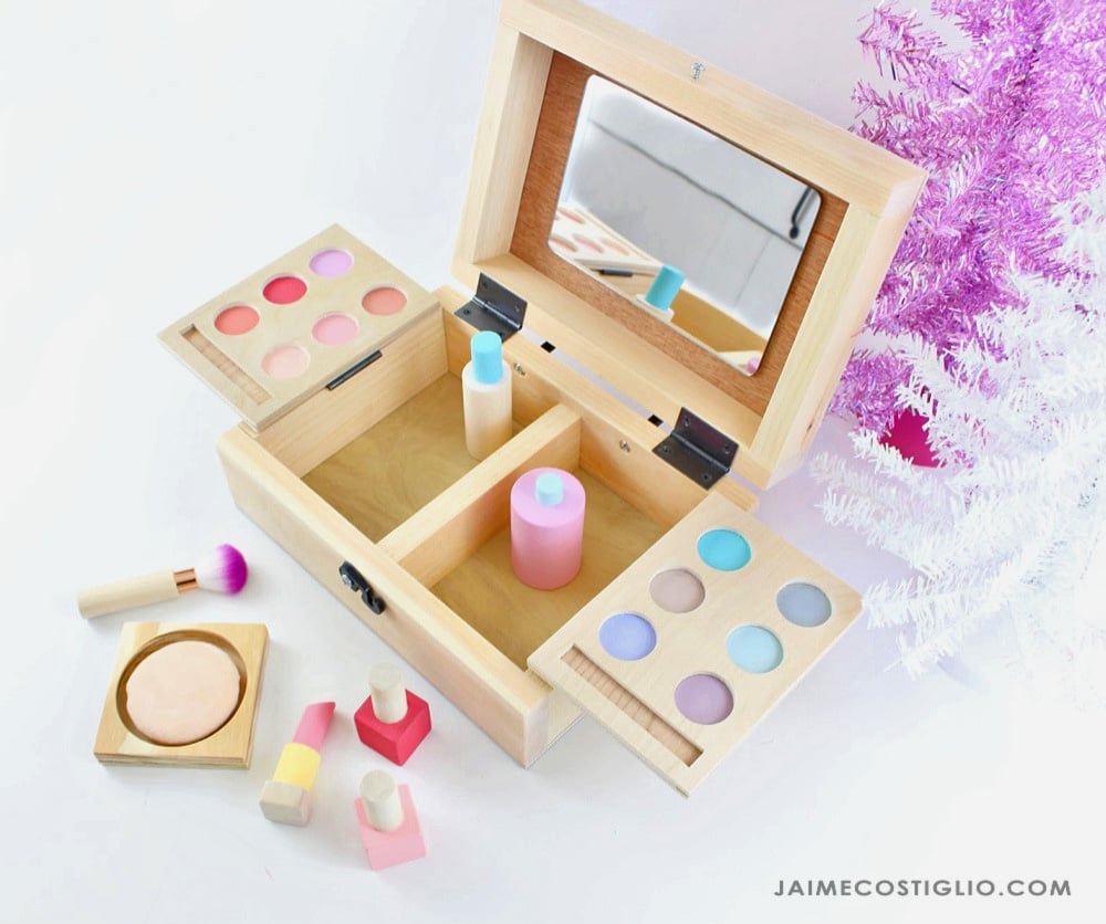 wood toy makeup kit