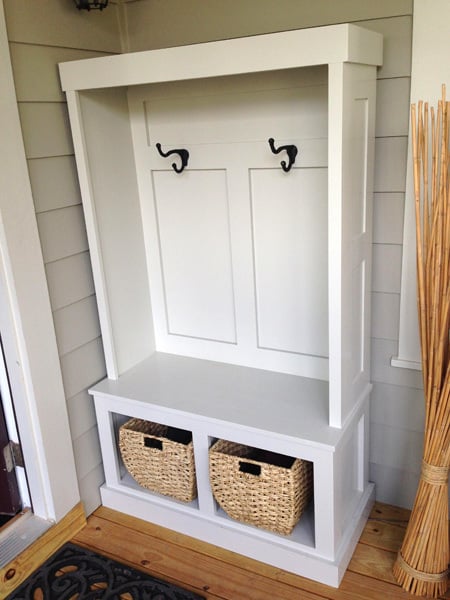  Build a Mudroom Unit | Free and Easy DIY Project and Furniture Plans