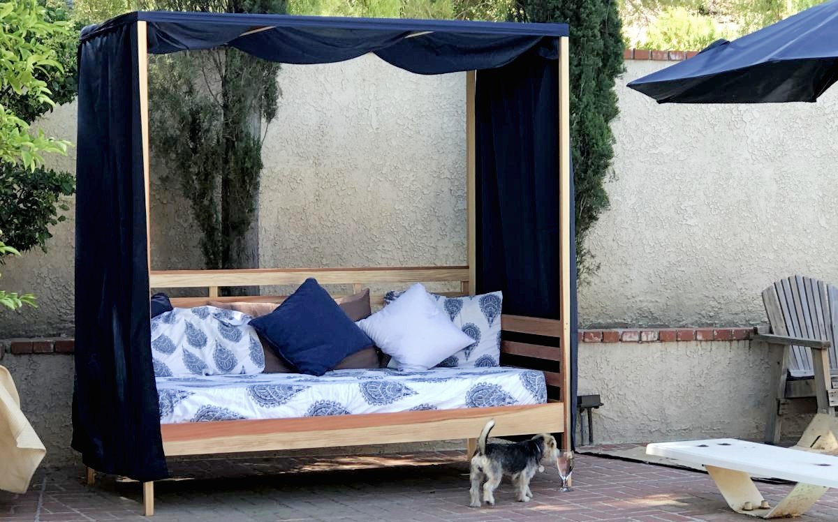 pretty outdoor daybed with canopy diy 