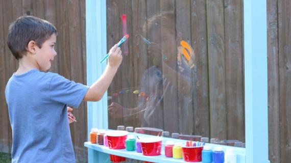 Kids Outdoor Painting Easel