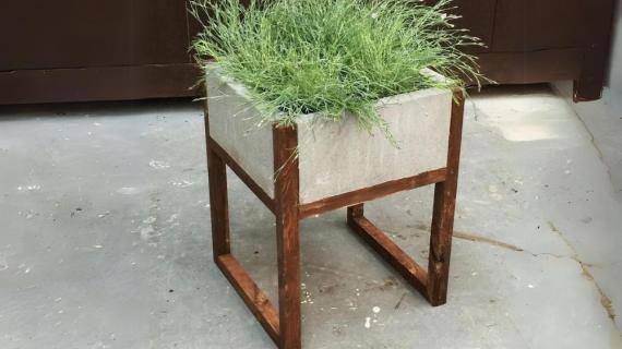 diy modern planter concrete wood