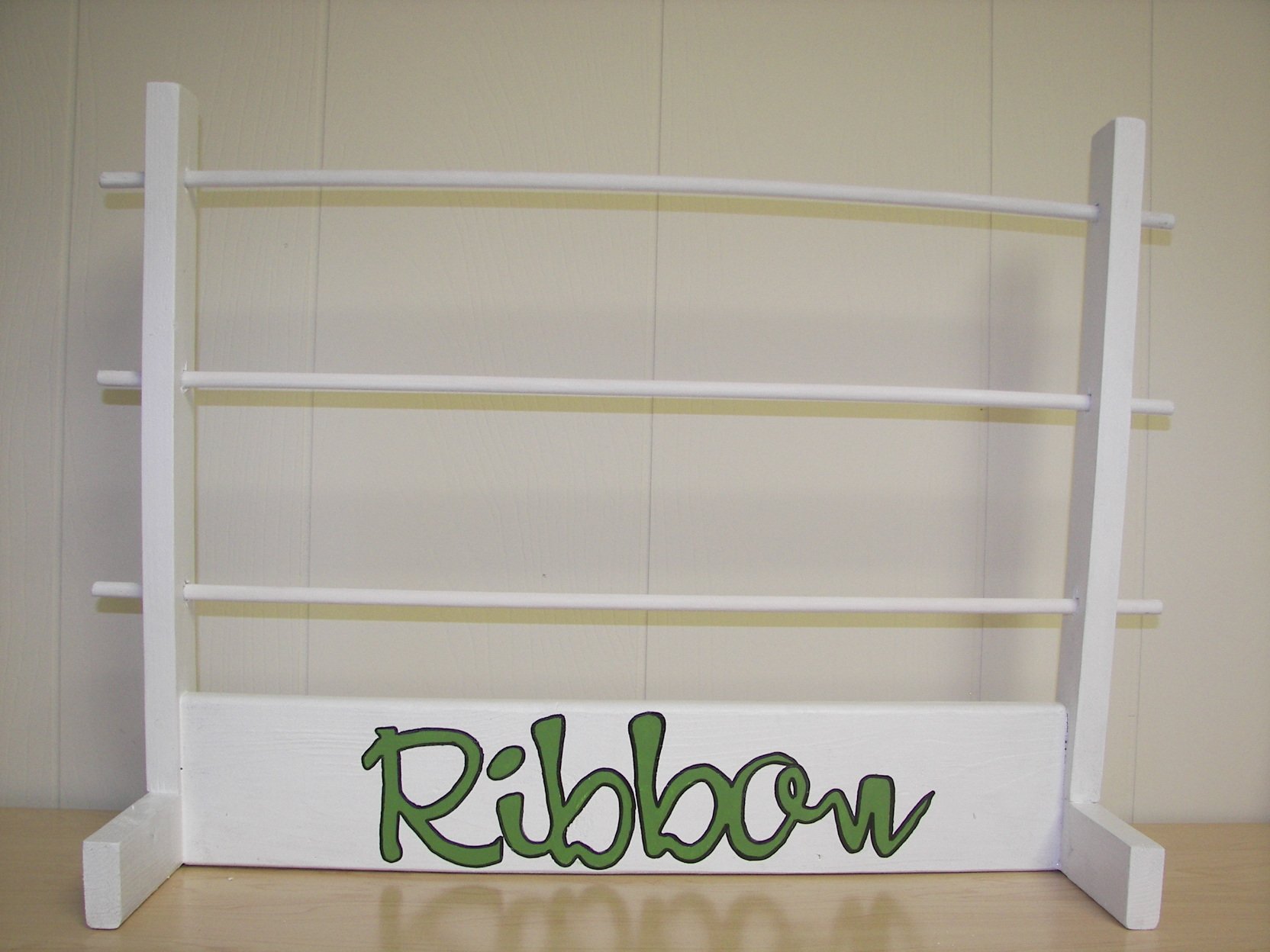 DIY : Reclaimed Ribbon Organizer – Home Style Austin