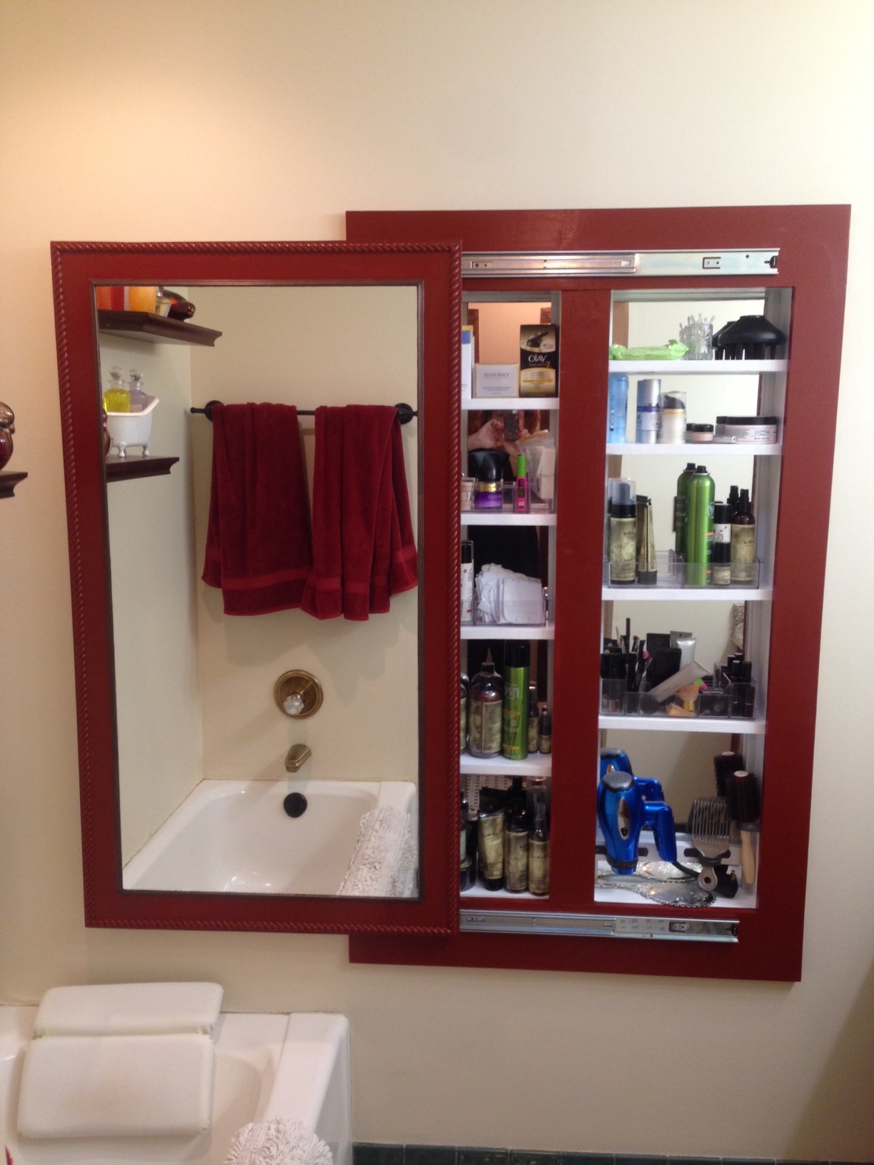 16 Smart Hidden Bathroom Storage Ideas