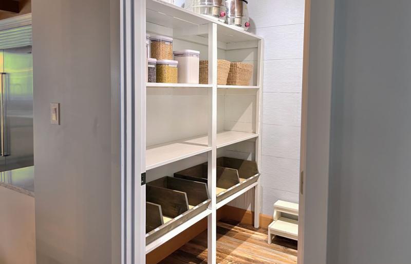 easy 2 x 4 pantry shelves