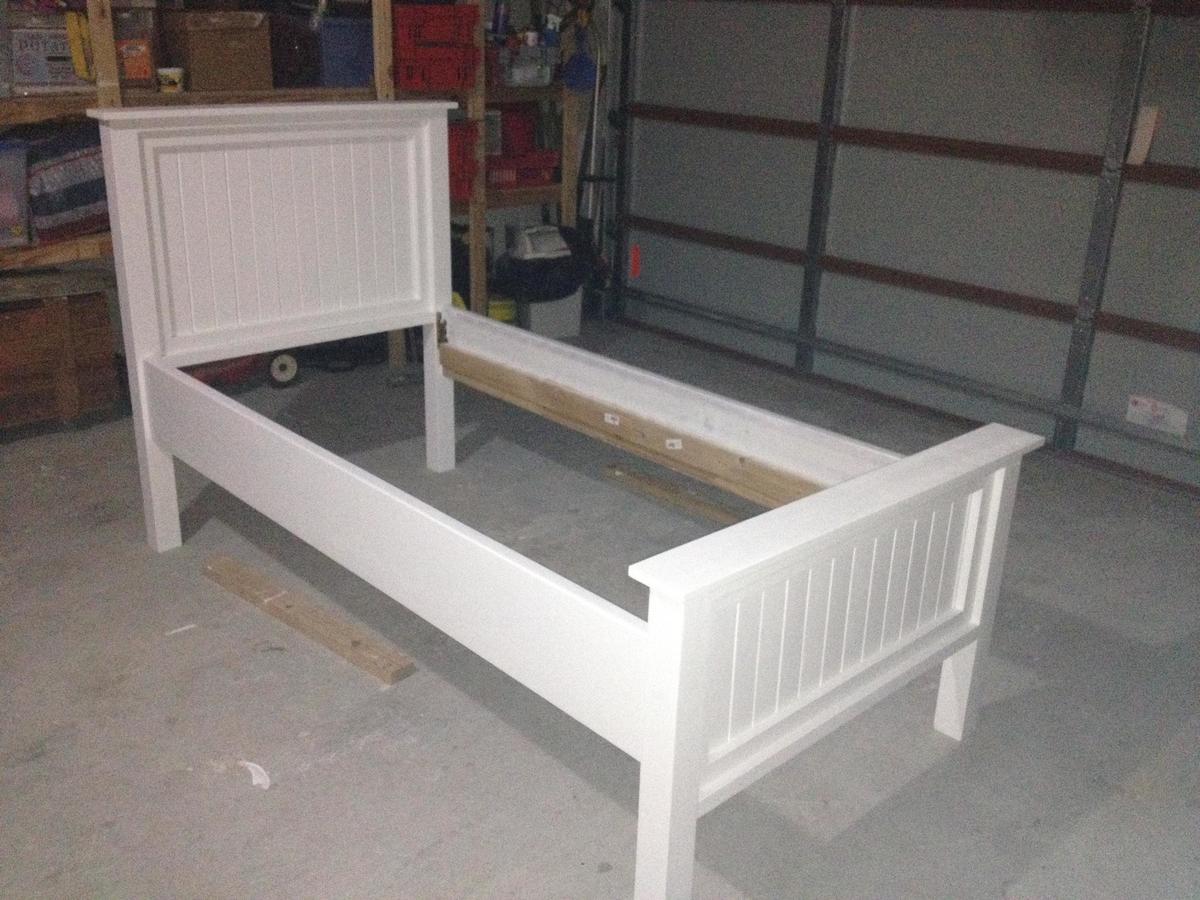 Modified Twin Farmhouse Bed Ana White