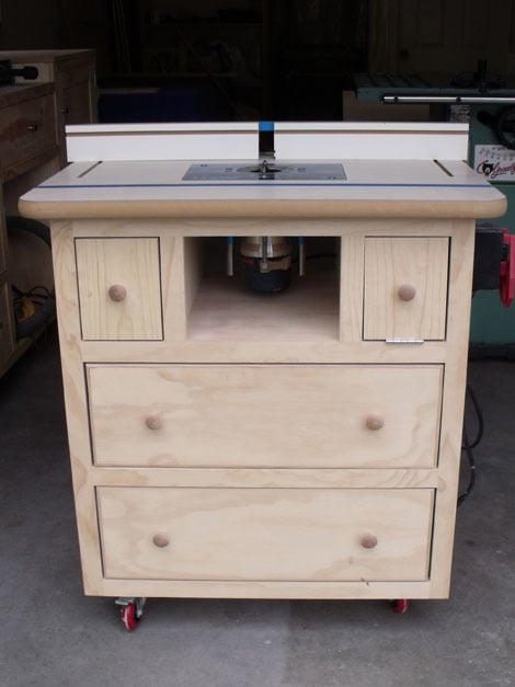 Bench-mounted Router Table Woodworking Plan