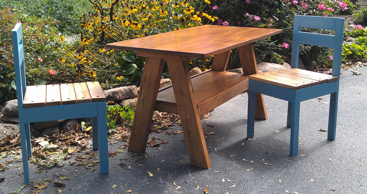 kids trestle table