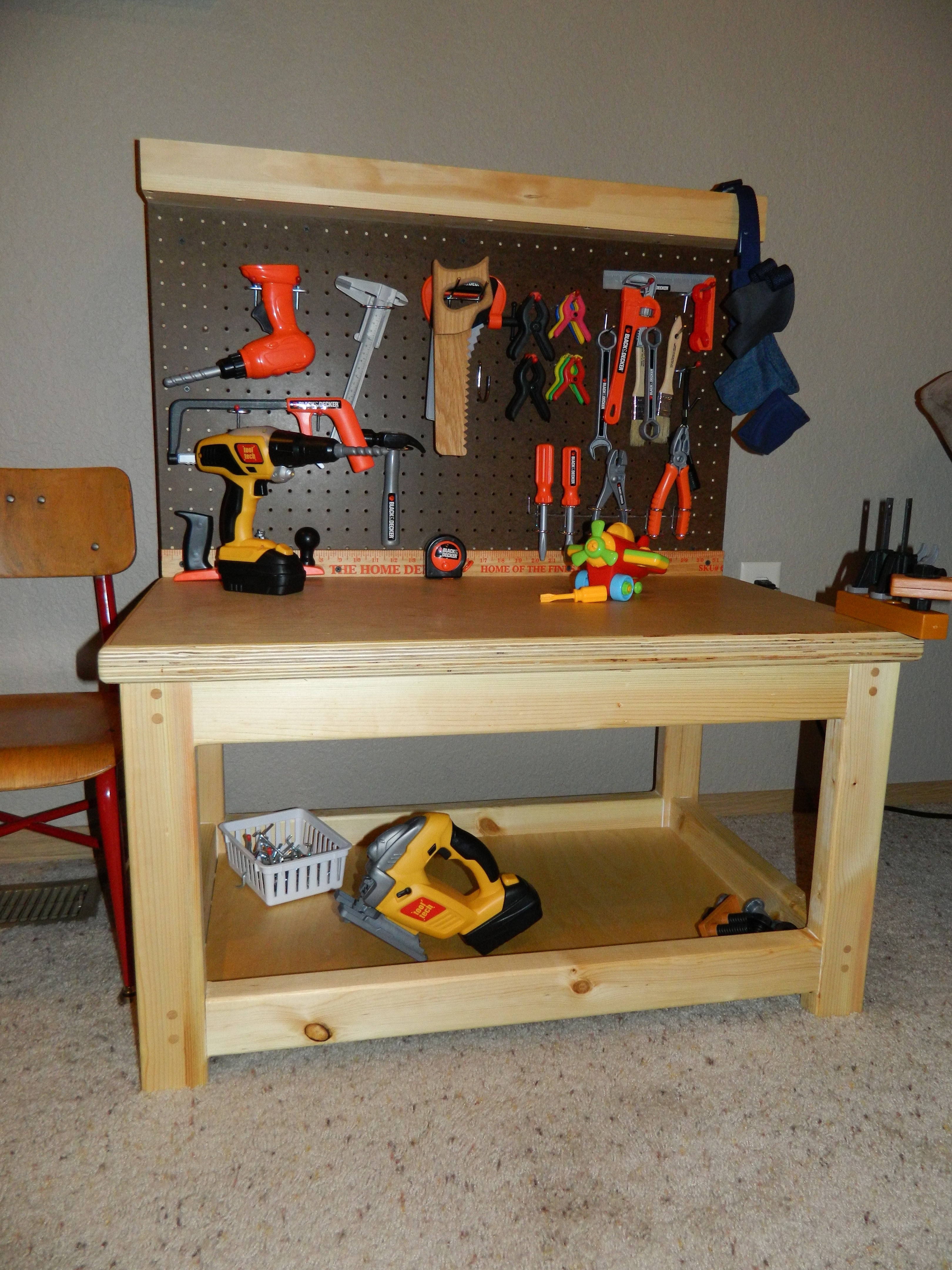 Ana White Play Workbench - DIY Projects