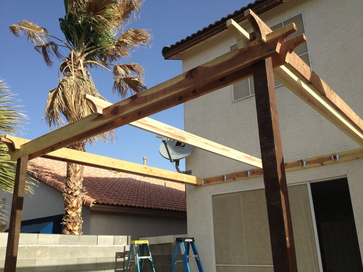 Pergola (attached directly to the house) Ana White Pergola (attached directly to the house) Ana White
