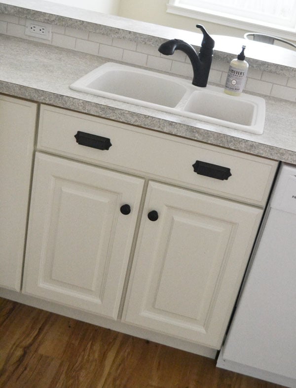 30 kitchen shop sink base cabinet