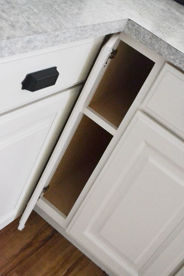 6" Filler Tray Base Cabinet - Momplex Vanilla Kitchen ...