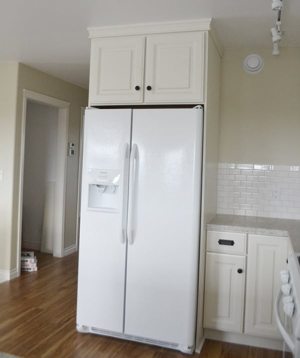 White sales cabinet refrigerator