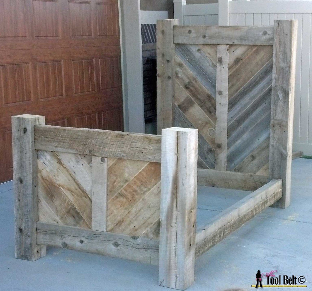 Rustic reclaimed wood bed plan