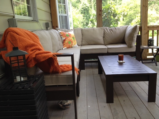 Outdoor Sectional with Coffee Table | Ana White