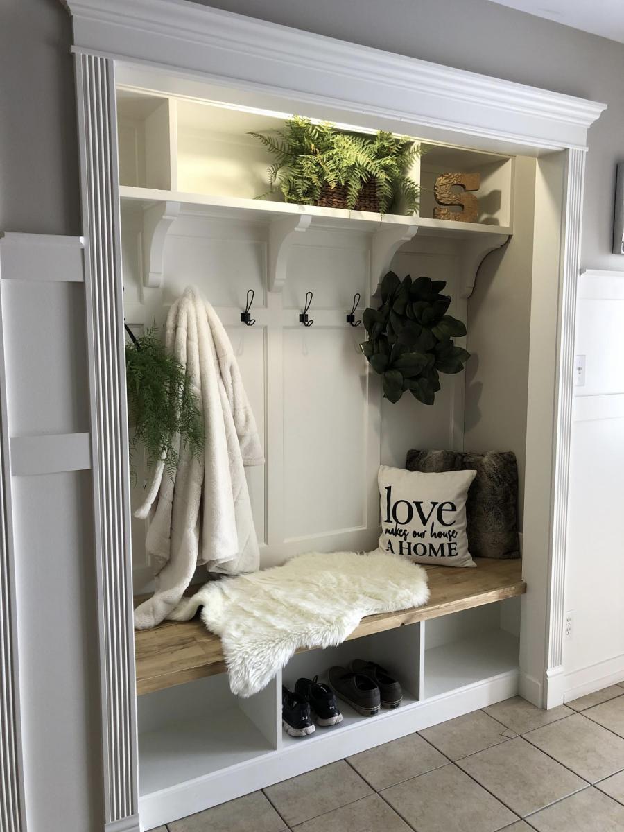 DIY Entryway Closet Makeover - DIY Huntress