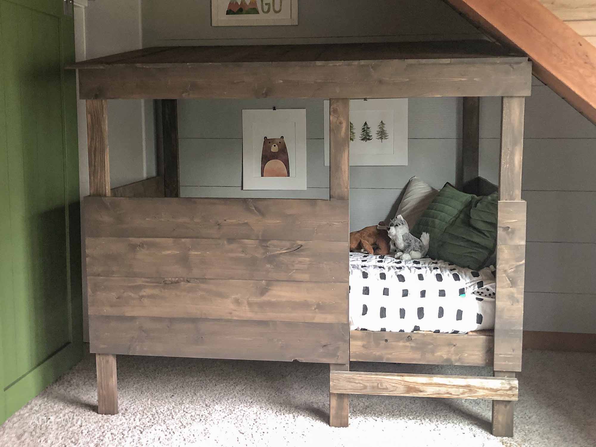 boys treehouse bed