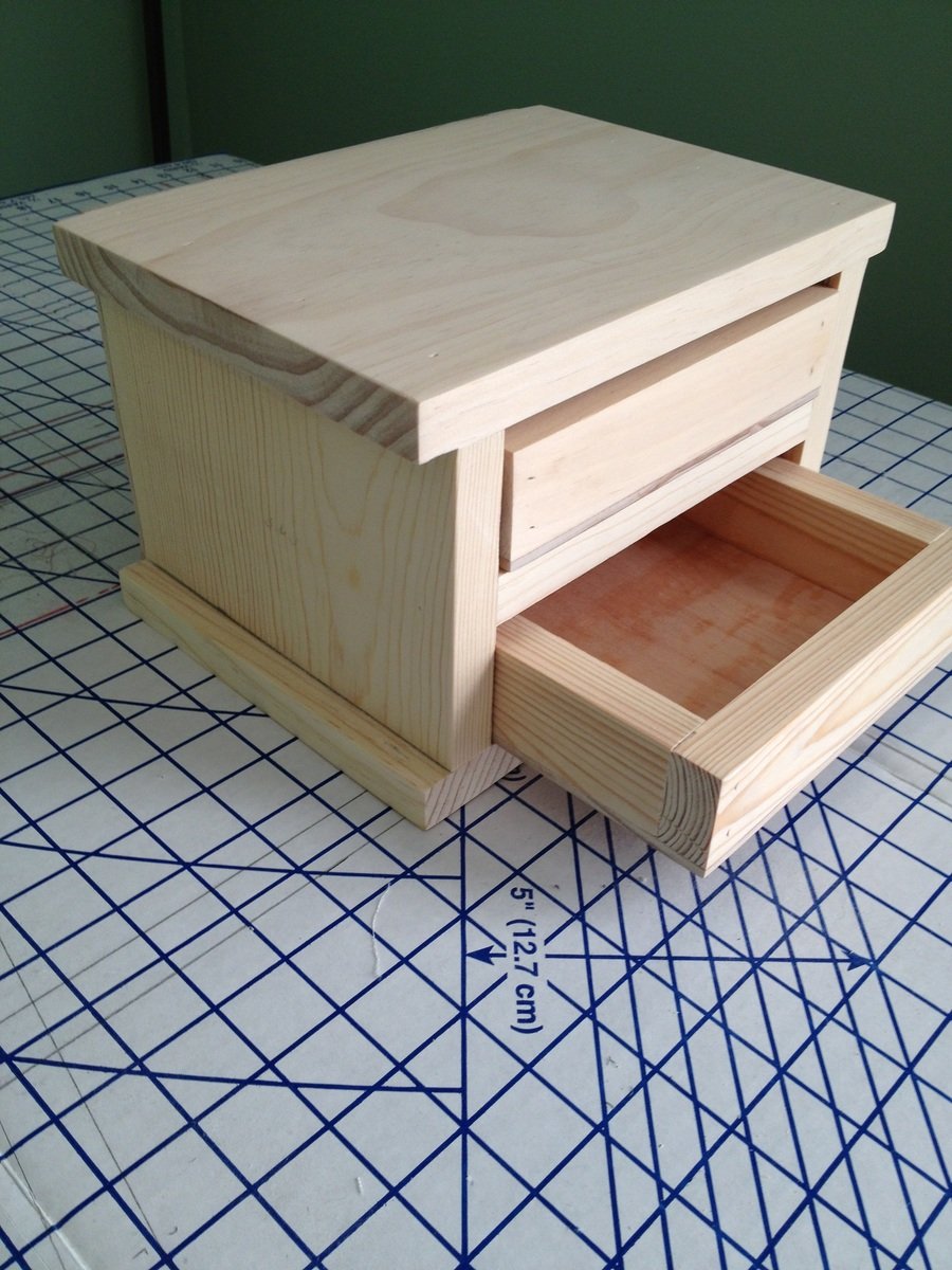 Easy Jewelry Box