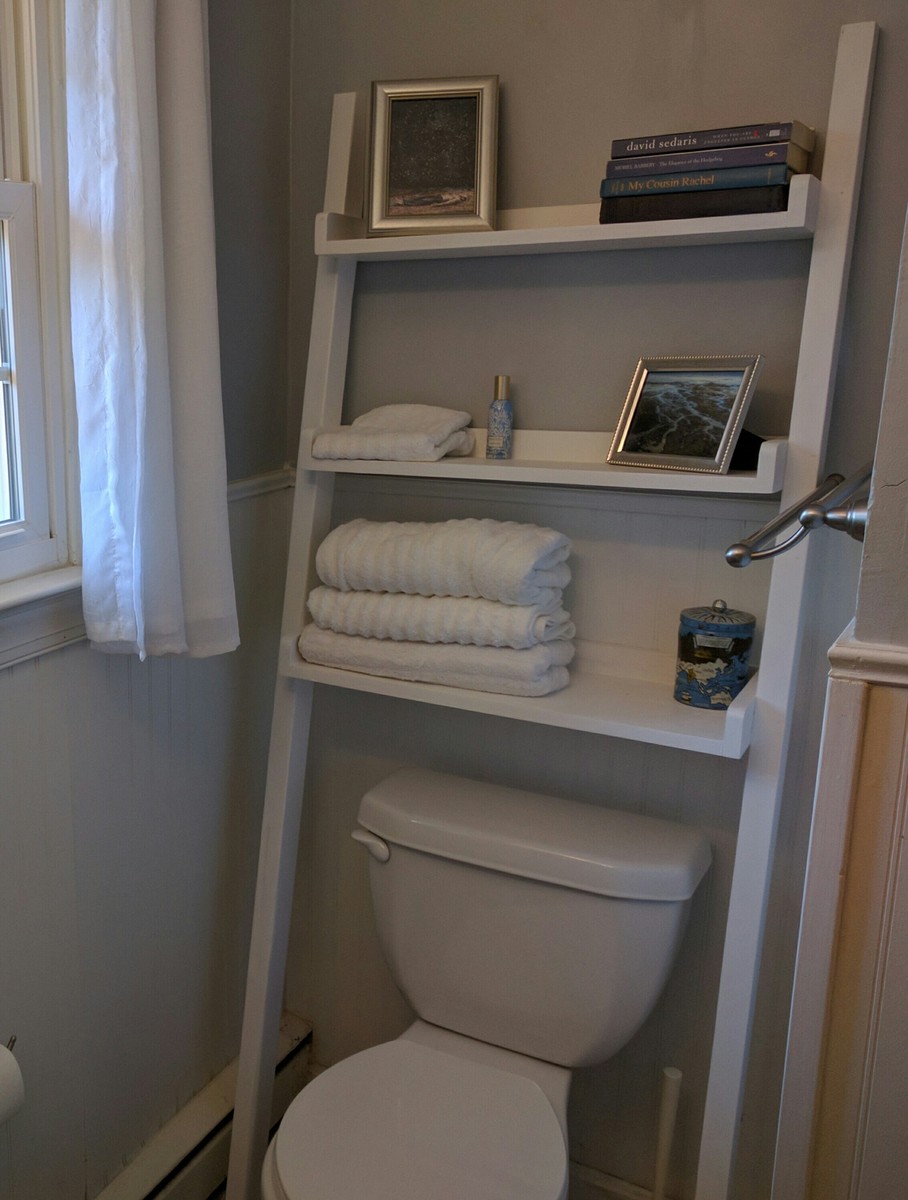 Ana White Leaning Bathroom Shelf DIY Projects