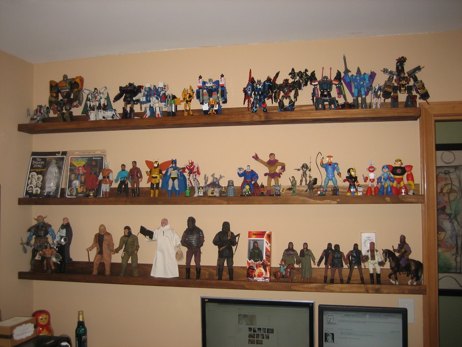 toy display shelves