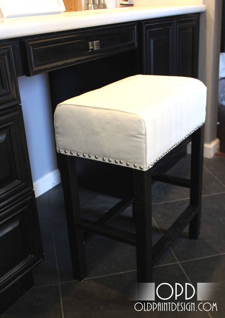 Diy online vanity stool