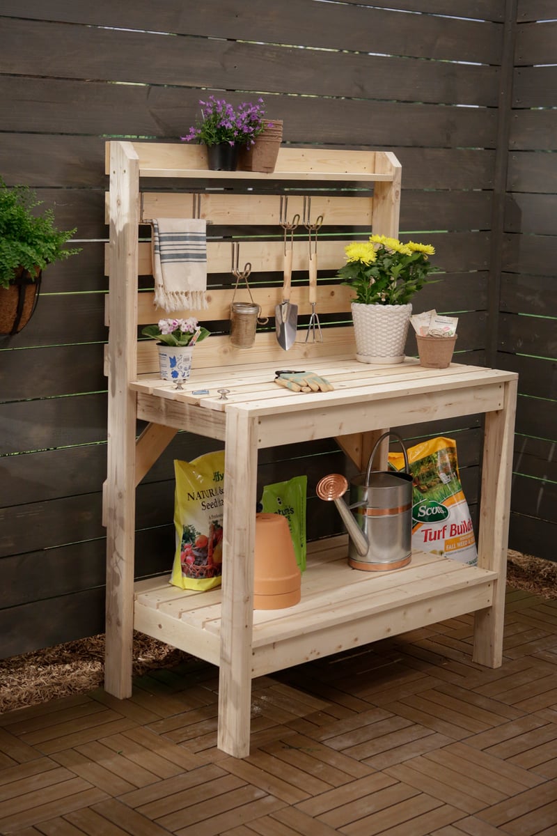 DIY Potting Bench 