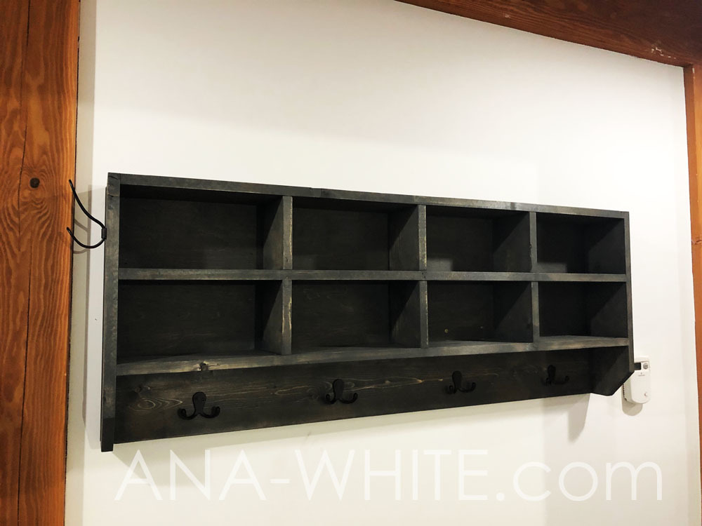 wall cubby organizer