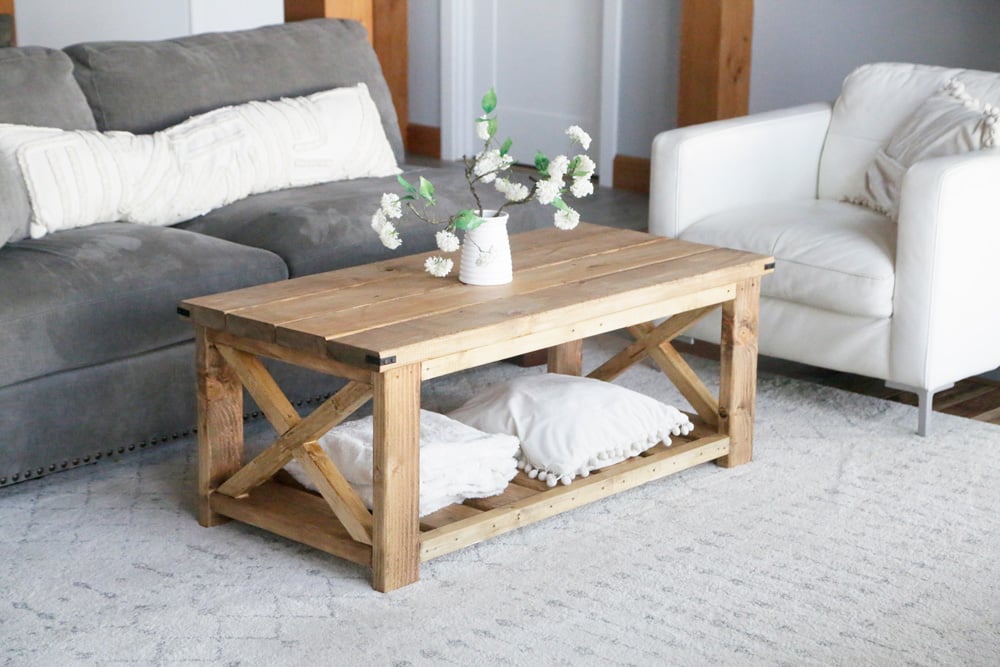 How to Build a Farmhouse Coffee Table (with storage)- free