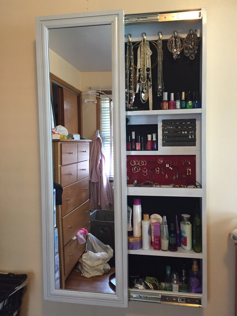 Makeup Storage Cabinet