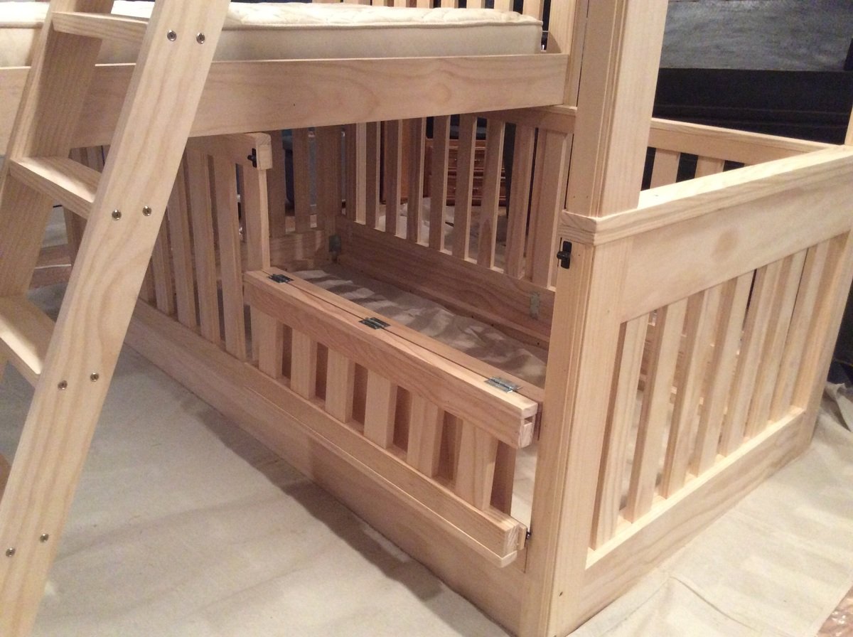 bunk bed crib on bottom