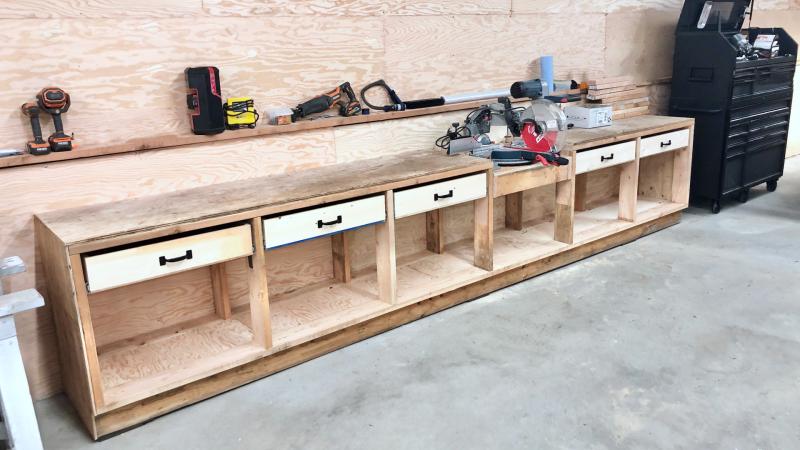 simple to build garage workbench with drawers