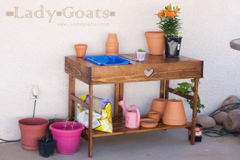 Collapsible Potting Table