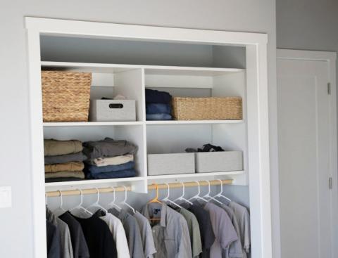 VERTICAL CLOSET ORGANIZER 24" Storage Shelf System Clothes Shelves Rods White 