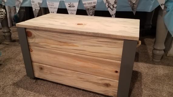 simple toy chest
