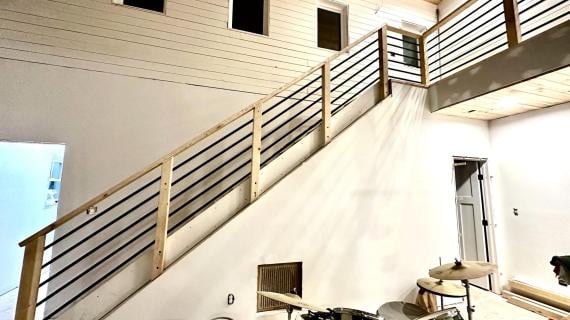 Modern Farmhouse DIY Staircase Railing