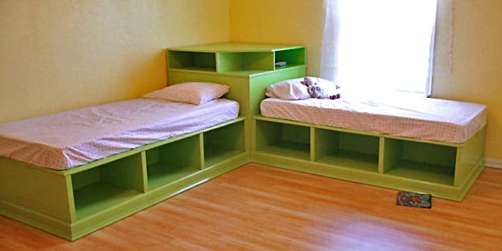 l shaped twin beds with corner unit